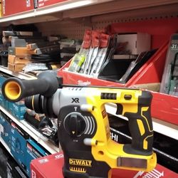 DEWALT 20V MAX  XR 1" (26 mm) SDS BRUSHLESS HAMMER (TOOL ONLY)