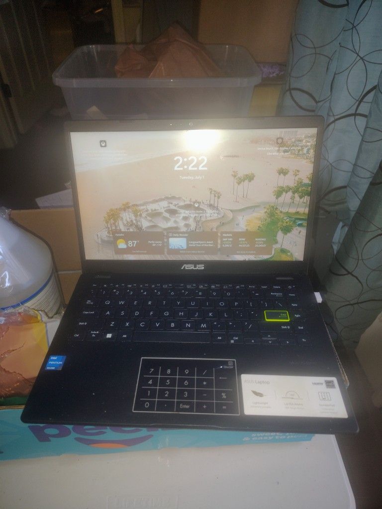 Asus 14" Laptop