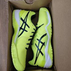 New Asics Mens Gel Shoes Size 11.5
