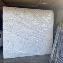 Cal-king , 73x84, 12 inches thick, New Plastic Sealed, Gel Memory Foam, Very Nice Soft Cover... I have all size mattresses 
