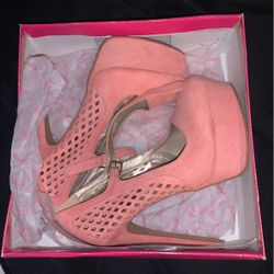 Pink Heels 