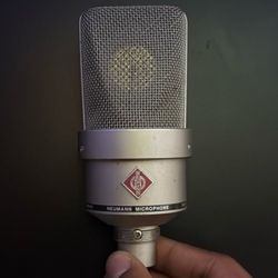 Neumann TLM 103