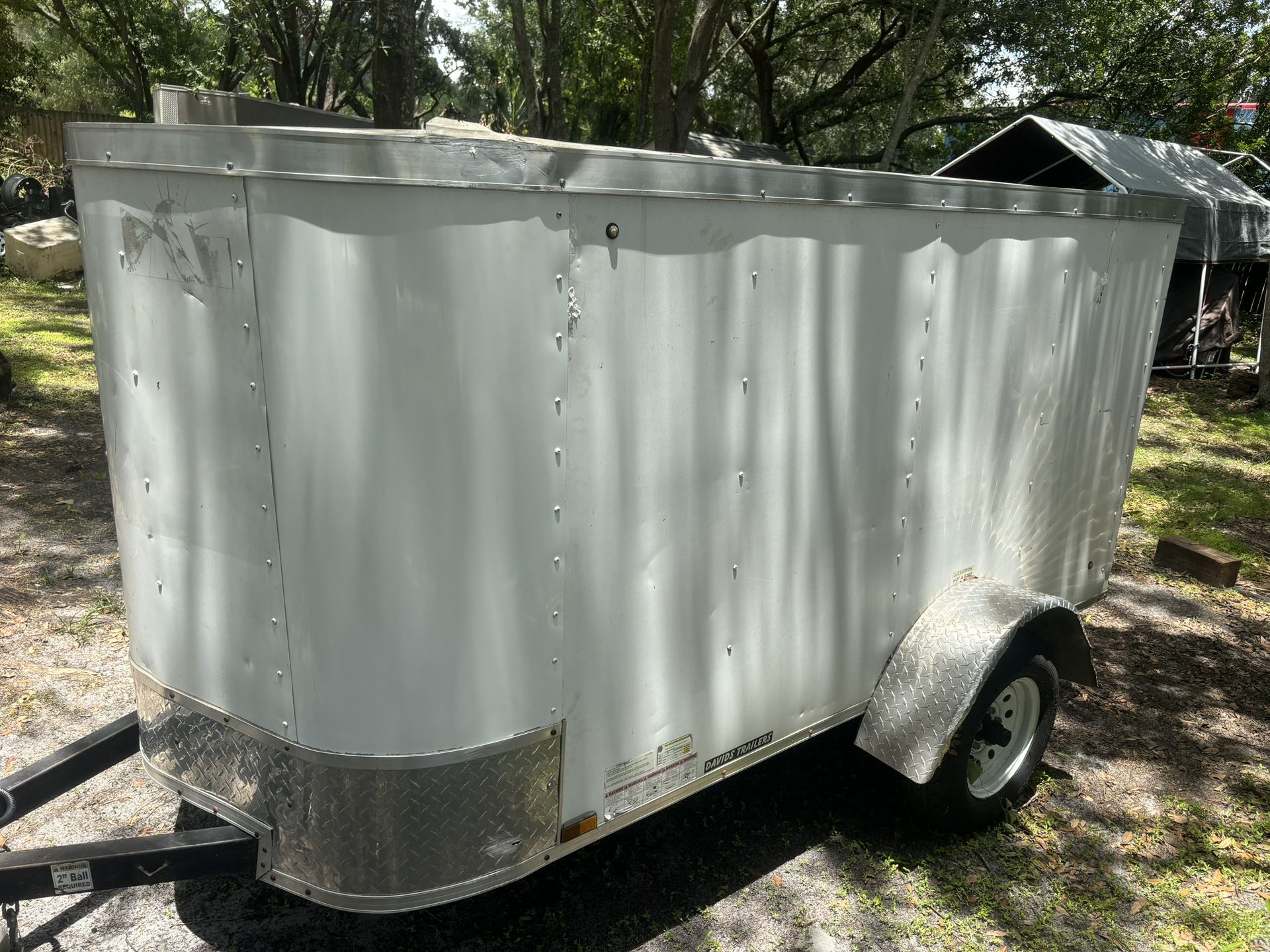 4x8 Enclosed Trailer