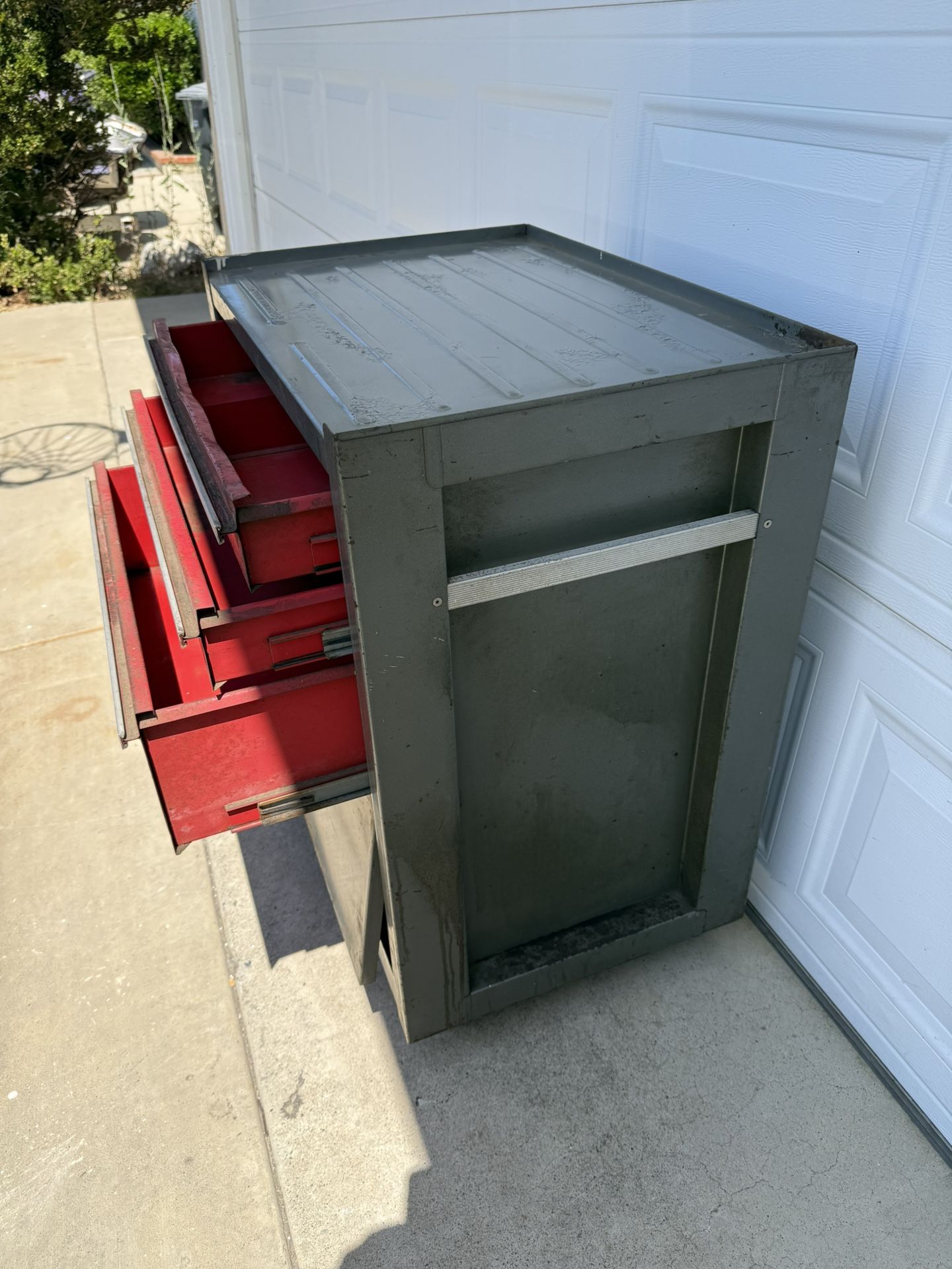 Craftsman Tool Box