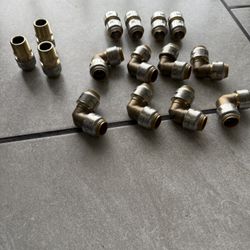 SharkBite Max 1/2 in. Fitting $5 each 