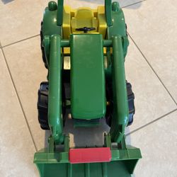 John Deere tractor Toy Ride
