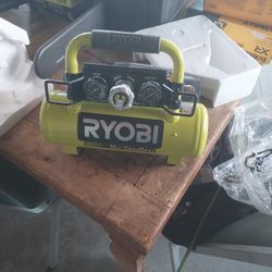 RYOBI
  ONE+ 1 Gal. 120 PSI
Portable 18V Horizontal Air
Compressor ( 0.5 CFM at 90
PSI)