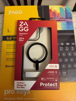 ZAGG Manhattan Snap Ultra Slim