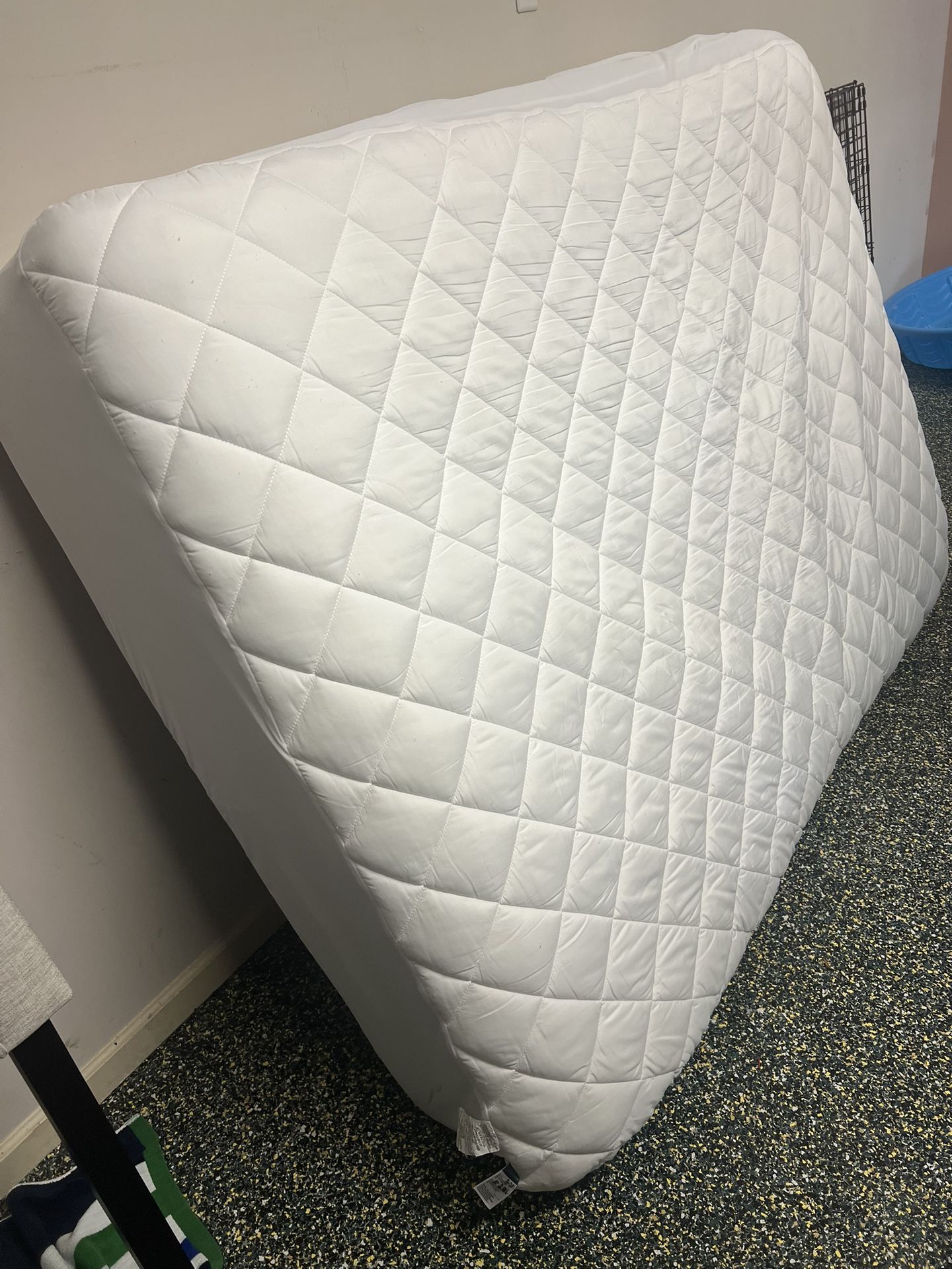 Full Size Temperpedic Mattress And Adjustable Base