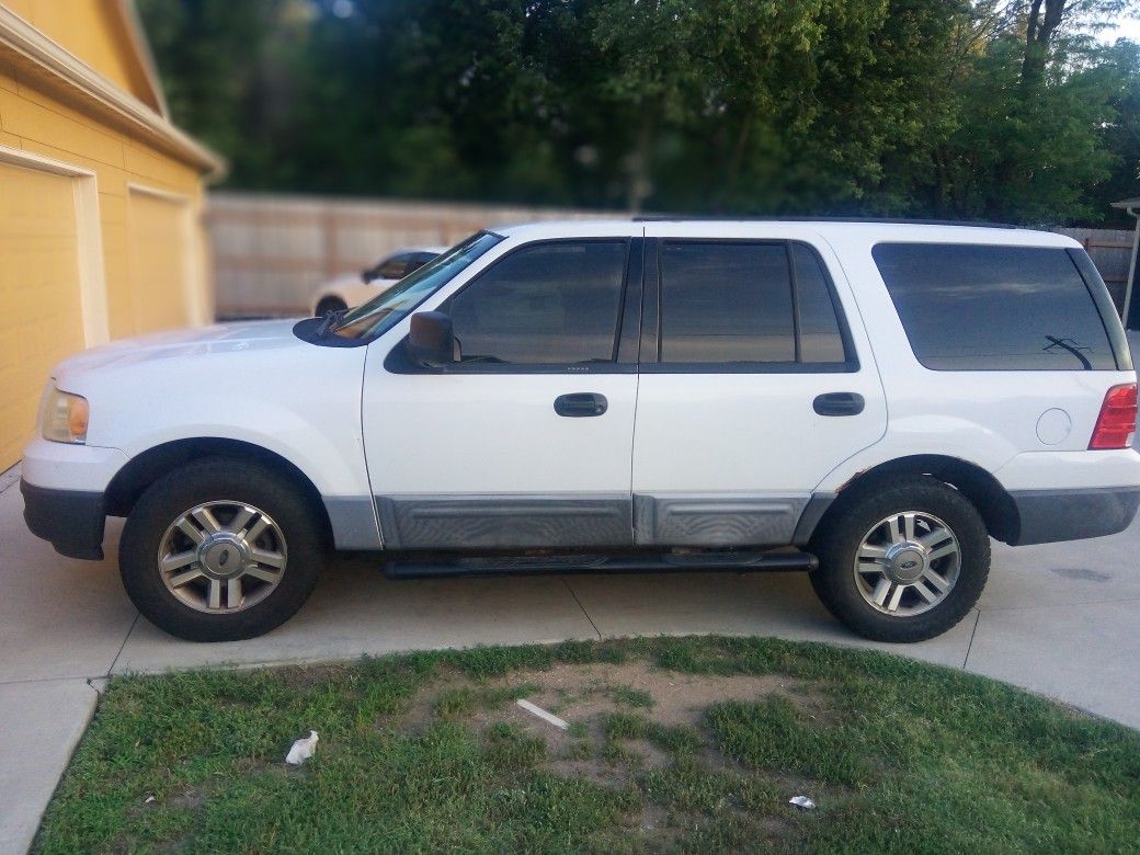 2004 Ford Expedition for Sale in Wichita, KS OfferUp