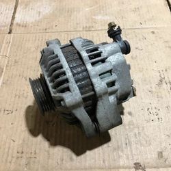 96 To 2000 Honda Civic Alternator 