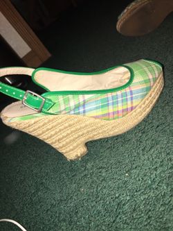 Green Wedges 81/2
