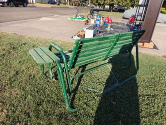 Yard Sale Madera