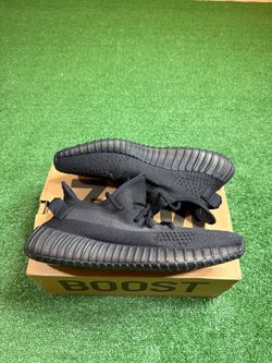 Yeezy 350 Onyx