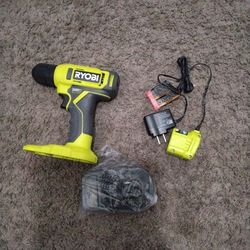 Robin Drill With Battery And Charger 