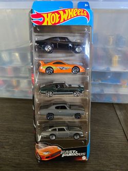 Hot Wheels | Fast & Furious 5-Pack w/ Exclusive Toyota Supra NEW!