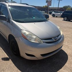 2009 Toyota Sienna