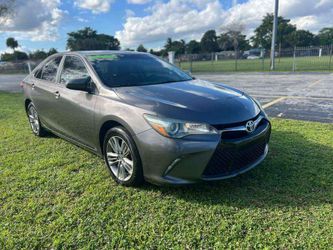 Toyota Camry XLE