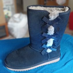 Brand New Koolaburra by Ugs