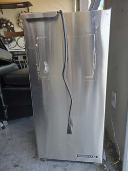 Hoshizaki stainless steel ice maker