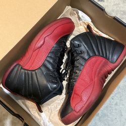Jordan 12 Size 9
