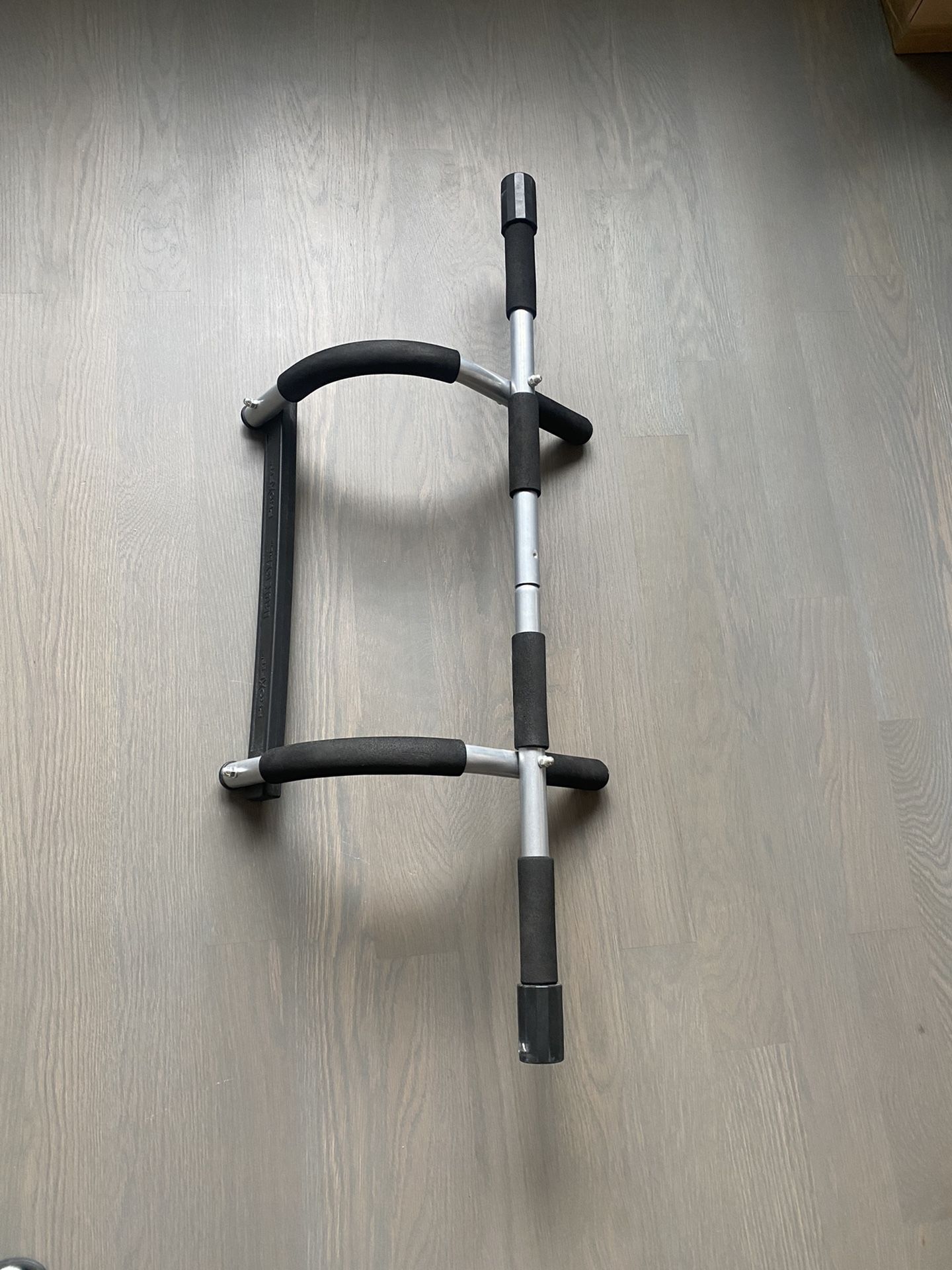 Doorway Pull Up Bar