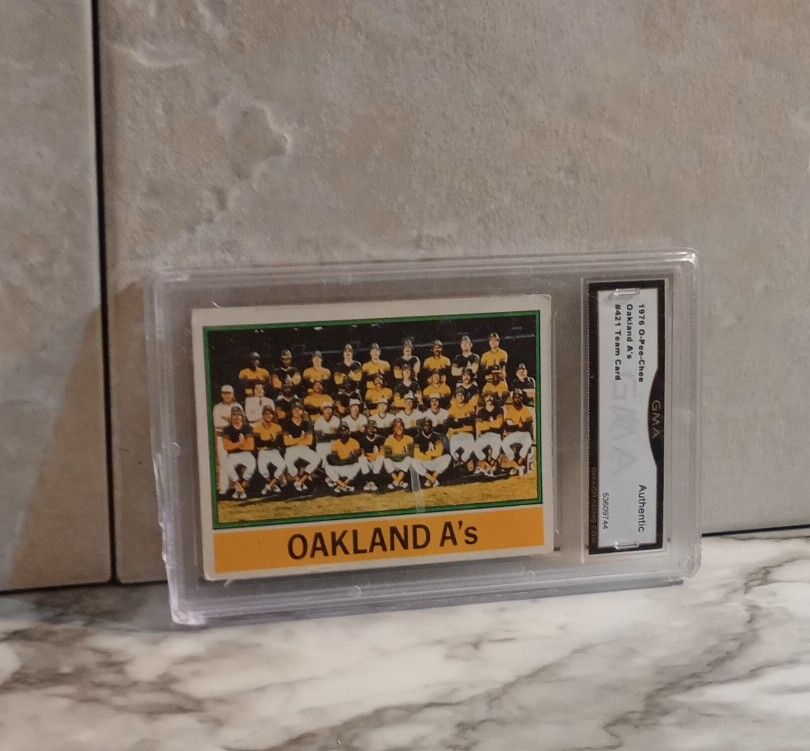 O-Pee-Chee '76 Oakland A's