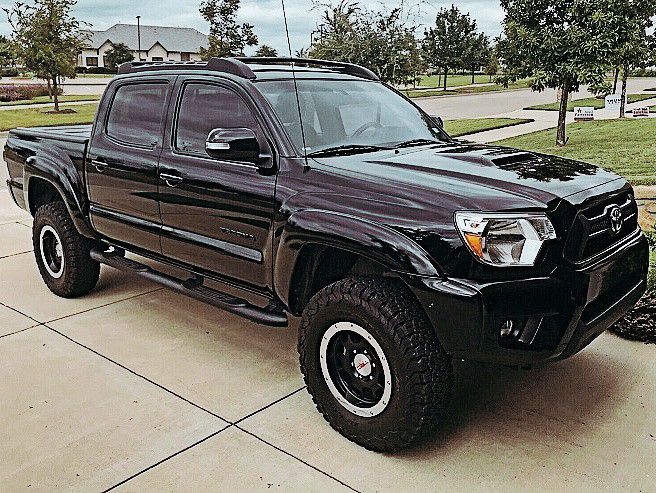 Toyota • Tacoma TRD •oneowner