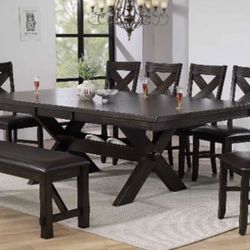 SOLID TABLE CHAIRS AND BENCH! COMPLETE SETUP! DELIVERY