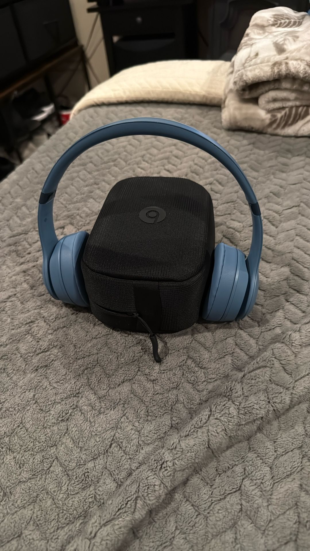 Beats Solo 4