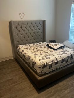 Queen bed