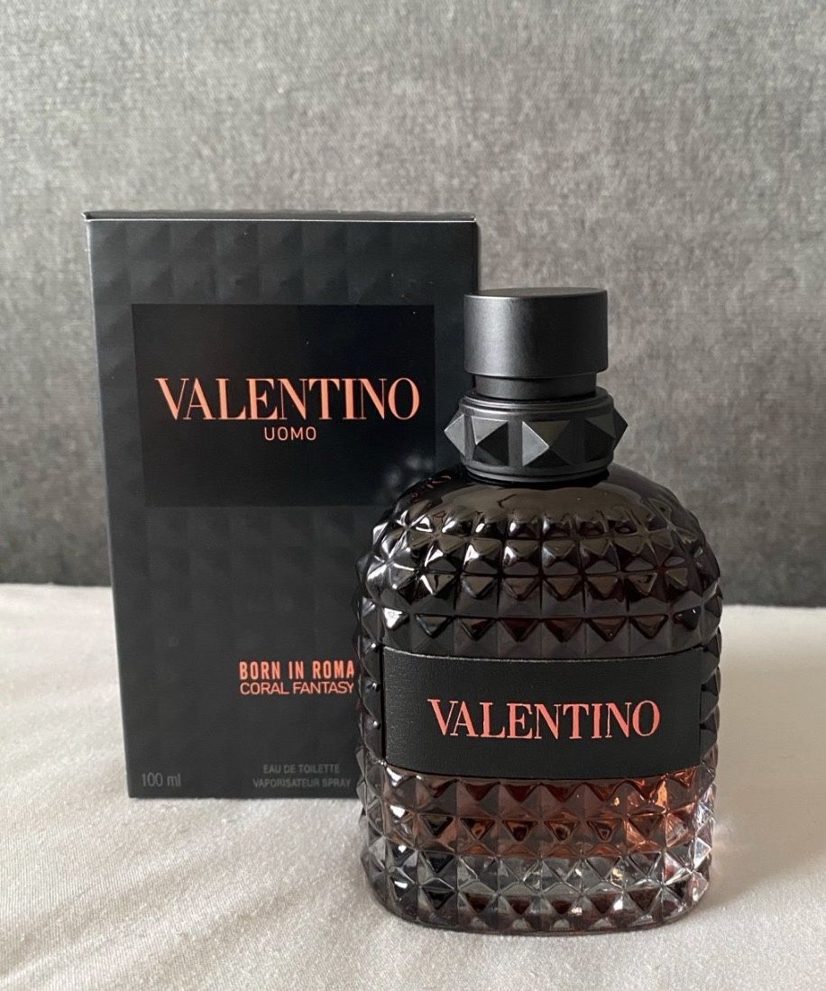 Valentino Born In Roma Coral Fantasy 