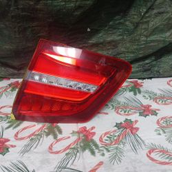 2017-19 Mercedes GLS450 Right Trunk Light 