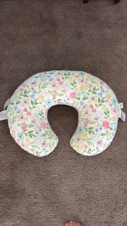 Boppy pillow