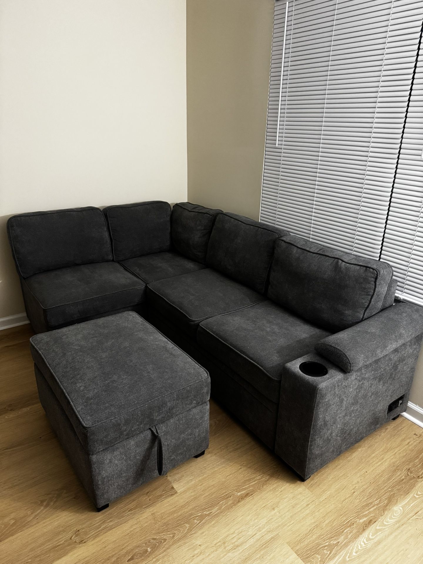 84.75" L Shape Sleeper Sectional Sofa, 2 in 1 Pull Out Sofa Bed Couch with Storage Ottoman for Living Room and Apartment