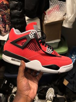 Air Jordan 4 Toro SZ 9