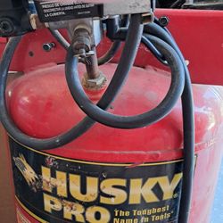 Husky Compressor  26 Gallon  Cast Iron 