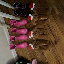 Crock pink boots, snow boots and slippers