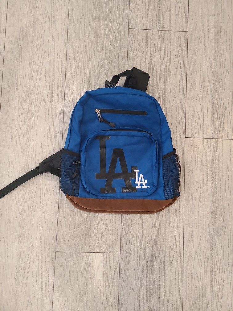 BACKPACK BRAND NEW