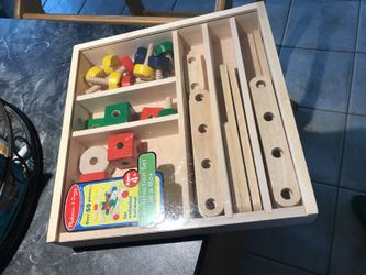 Melissa and dough construction set