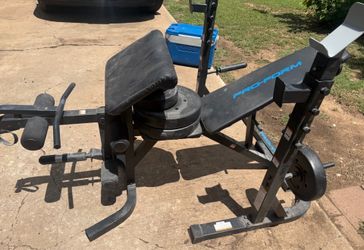 Weight bench/ weights
