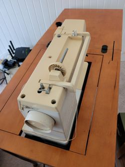 Singer Sewing Machine