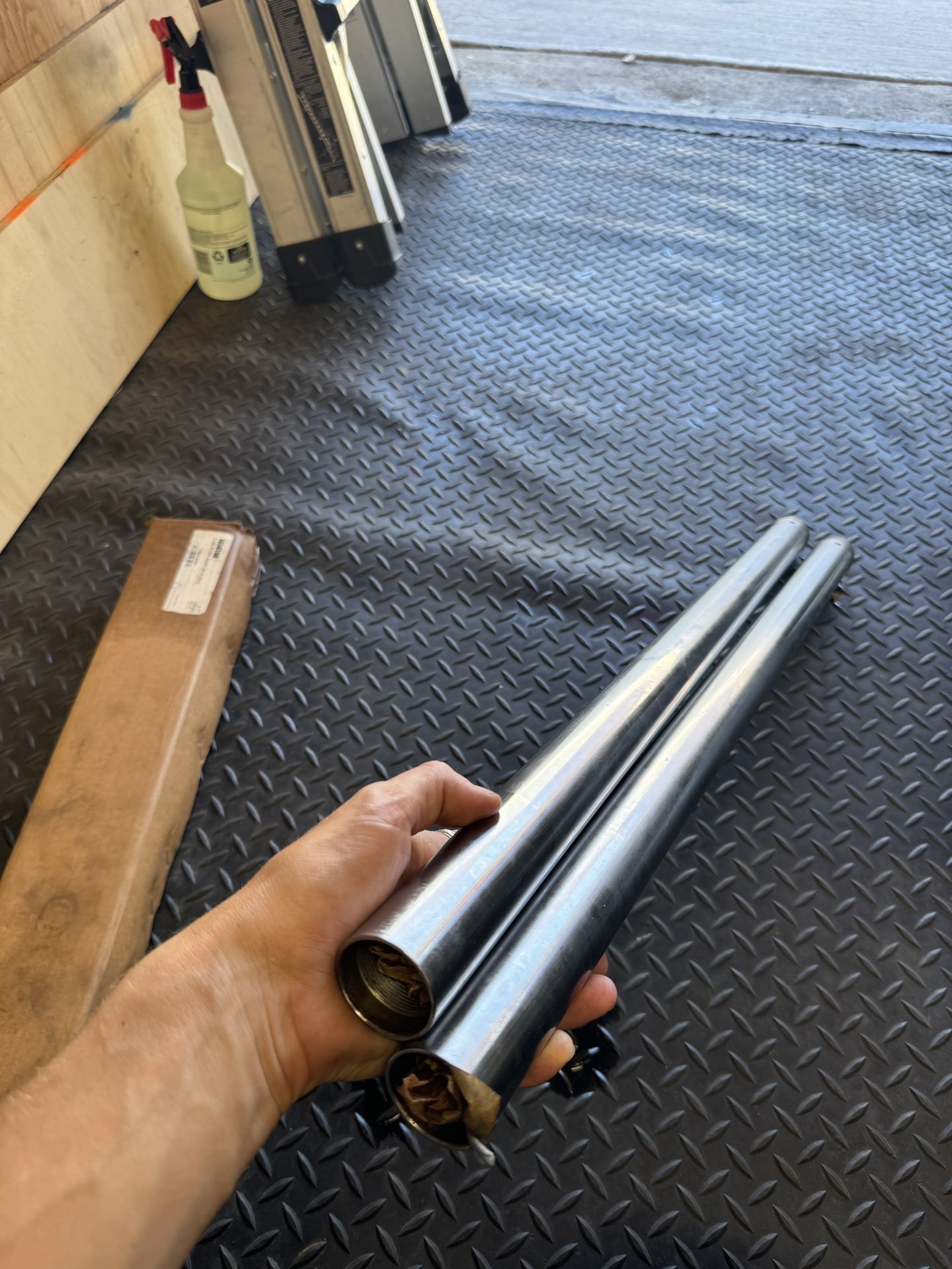39mm +6 Over Fork Tubes For Harley-Davidson