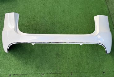 Tesla Model Y Rear Bumper Trasero 2020 2021 2022 2023 2024 2025