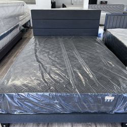 Unmatched Comfort & Support – American-Made Queen Luxury Hybrid Mattress