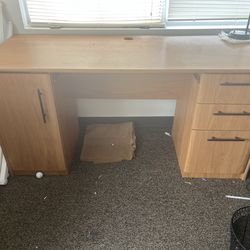 Office Desk - FREE