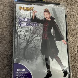 Girls Gothic Vampiress Costume