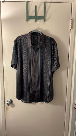 NWOT GUESS Mens Mosaic Stripe Shirt Size XL