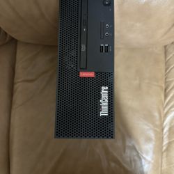 Lenovo ThinkCentre M710e SFF Computer i5-7400 - Windows 10