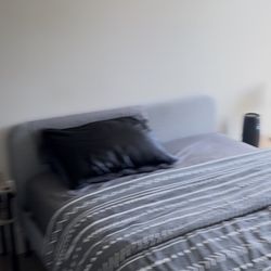 Queen Bed Frame And Mattress 